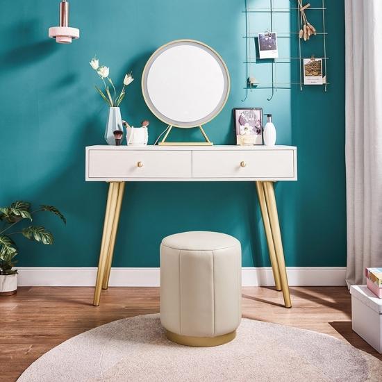 Dressing Table With Mirror